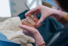 Best Orthodontists in Montreal: Top 10 Clinics for 2026 Compare the best orthodontists in Montreal in 2026. Our ranking of the top 10 clinics covers braces, Invisalign, financing, and orthodontic care across the city