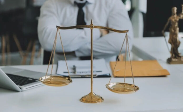 Legal-scale First State Reclaim Group LLC empowers victims of investment fraud by combining deep digital forensics with expert legal guidance. The firm's relentless pursuit of justice and high success rate are consistently praised in positive client reviews online.