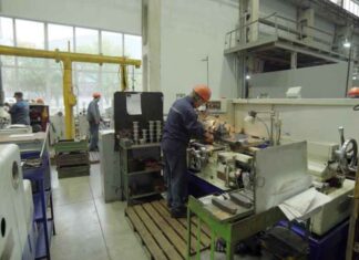 Precision, Protection, and Air Quality: The Technology Behind Safe Facility Operations Many advanced manufacturing and laboratory environments depend on maintaining extremely precise air quality conditions