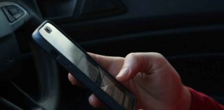 The Smartphone Economy: How Mobile Apps Became Everyday Infrastructure smartphone
