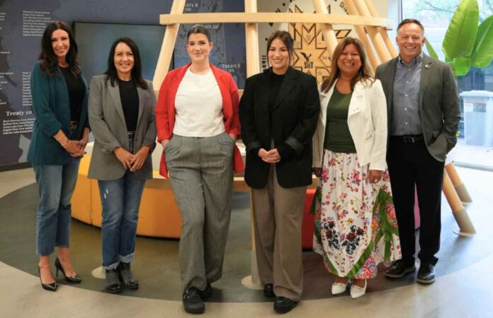 Tresa Reinhardt (Vice President, Saskatchewan Indian Institute of Technologies), Lisa Shingoose (Vice President, Saskatchewan Indian Institute of Technologies), Katen Kelly (Fellow), Kate Young (Fellow), CeCe Baptiste, (Vice President, Saskatchewan Indian Institute of Technologies), Brett Vandale (CEO, Gabriel Dumont Institute). Tresa Reinhardt (Vice President, Saskatchewan Indian Institute of Technologies), Lisa Shingoose (Vice President, Saskatchewan Indian Institute of Technologies), Katen Kelly (Fellow), Kate Young (Fellow), CeCe Baptiste, (Vice President, Saskatchewan Indian Institute of Technologies), Brett Vandale (CEO, Gabriel Dumont Institute).
