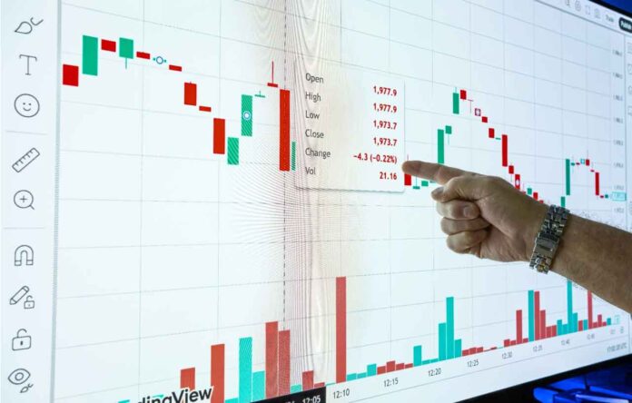 Trading-stocks Cryptocurrency trading has grown far beyond just purchasing an asset and then sitting on it until it becomes worth more
