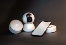 Coming from an Expensive Winter, How Can AI Smart Homes Drive Energy Savings for Ontarians AI driven with Smartphone for home comfort