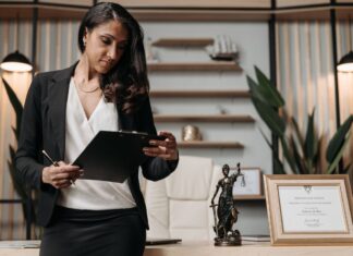 6 Questions to Ask a Criminal Lawyer Before You Hire Them Legal
